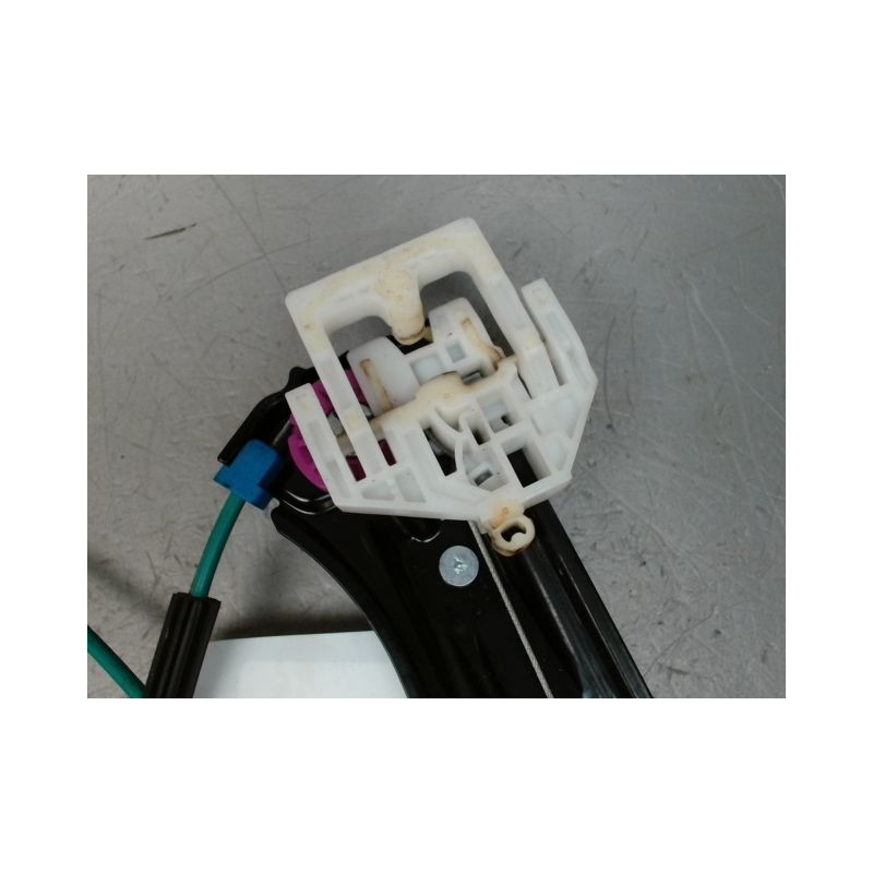 MECANISME+MOTEUR LEVE-GLACE AVANT DROIT B.M.W. SERIE 1