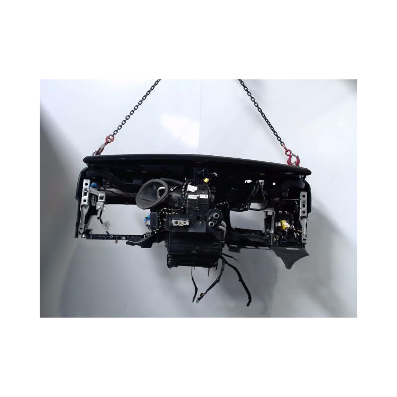 PLANCHE DE BORD  PEUGEOT 208