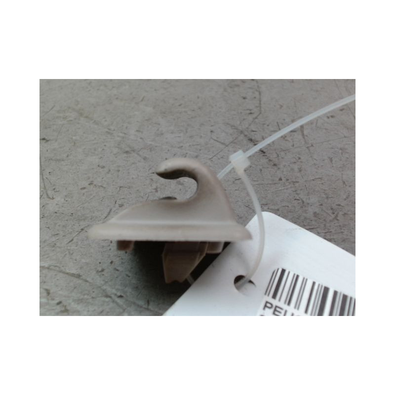 CROCHET FIXATION PARE SOLEIL G PEUGEOT 307 2005-