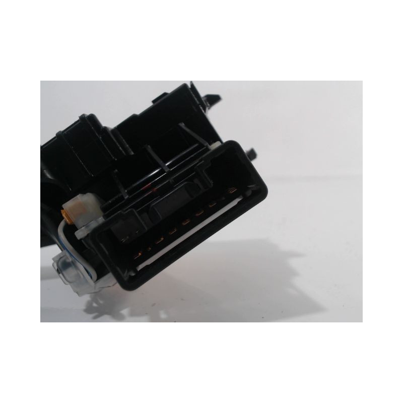 COMMANDE CLIGNOTANT SUZUKI SWIFT 3P