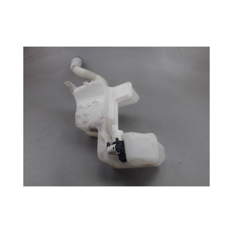 RESERVOIR LAVE-GLACE AVANT PEUGEOT 308