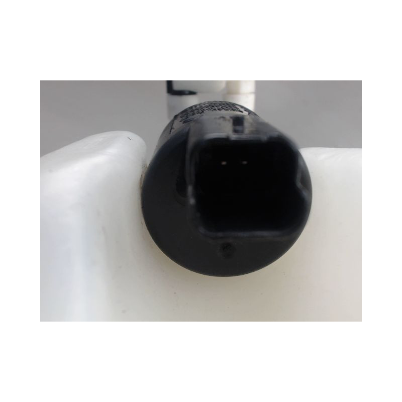 RESERVOIR LAVE-GLACE AVANT PEUGEOT PARTNER