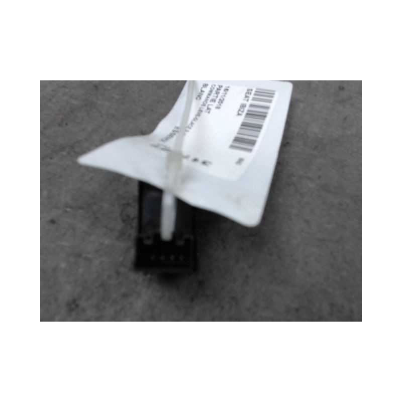 COMMANDE LEVE-GLACE PORTE AVD SEAT IBIZA