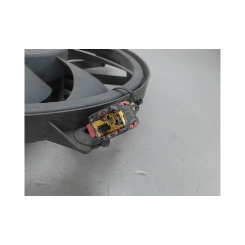MOTEUR VENTILATEUR RADIATEUR PEUGEOT 206