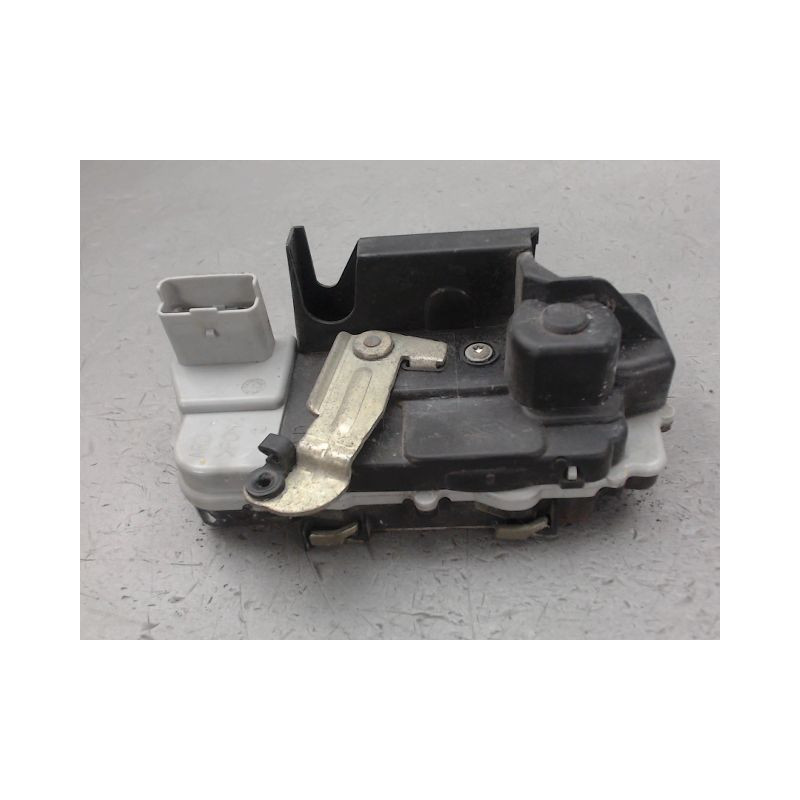 SYSTEME CONDAMNATION ARRIERE DROIT CITROEN XSARA