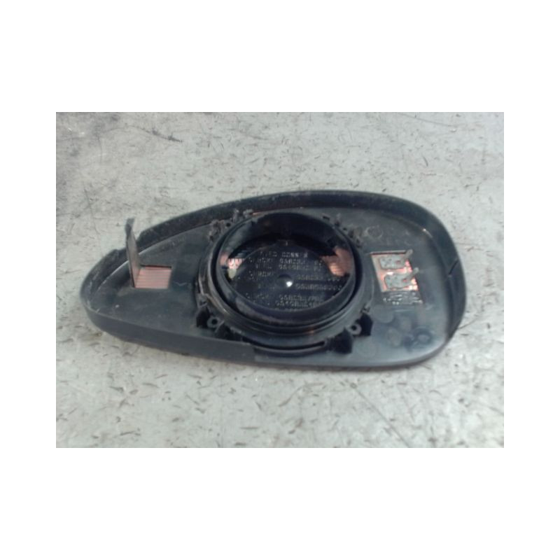 GLACE RETROVISEUR EXT D CITROEN C4 04-08