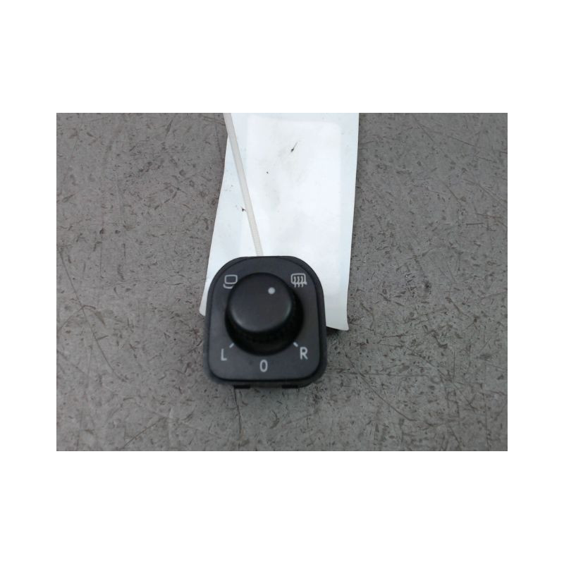 COMMANDE RETROVISSEUR EXTERIEUR ELECTRIQUE VOLKSWAGEN GOLF VI 2008-2013
