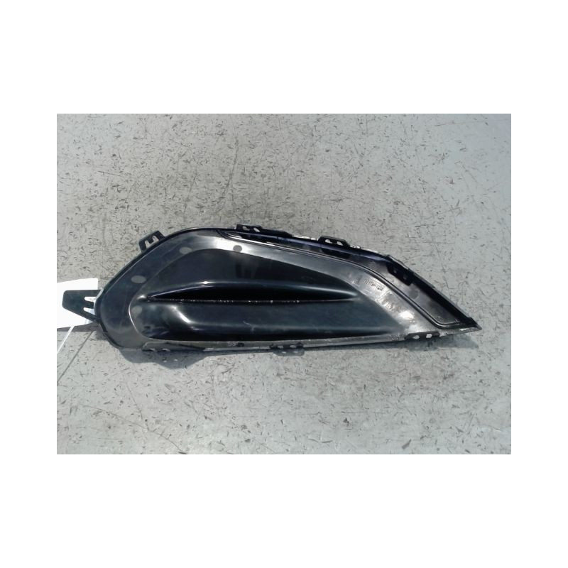 OBTURATEUR PHARE ADDITIONNEL PARE-CHOC AVG PEUGEOT 208