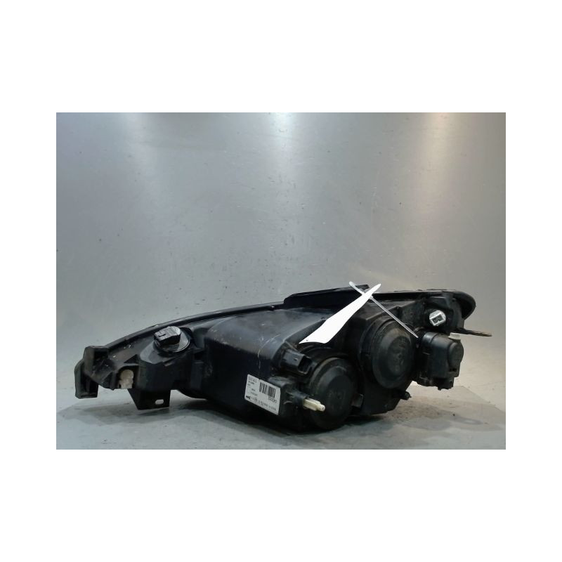 PHARE DROIT PEUGEOT 206