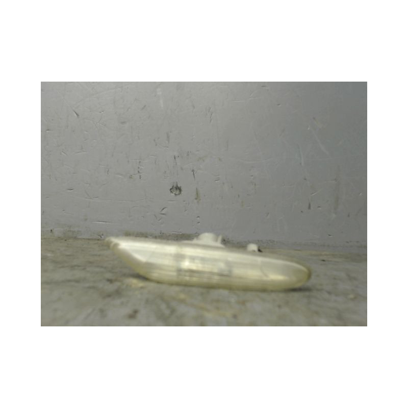REPETITEUR AILE GAUCHE B.M.W. SERIE 1