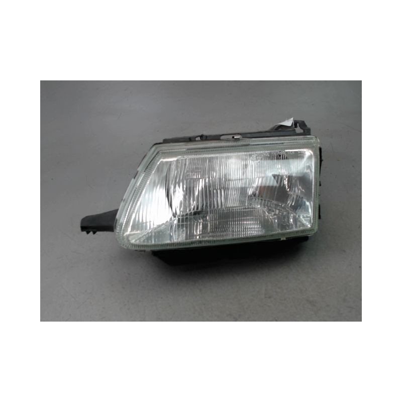 PHARE DROIT CITROEN SAXO Phase 2 1999-2004