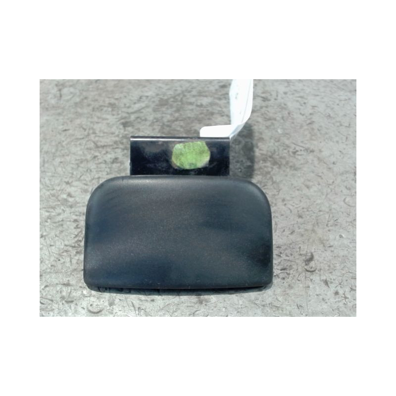 POIGNEE EXTERIEURE PORTE AVANT DROIT CITROEN SAXO 99-