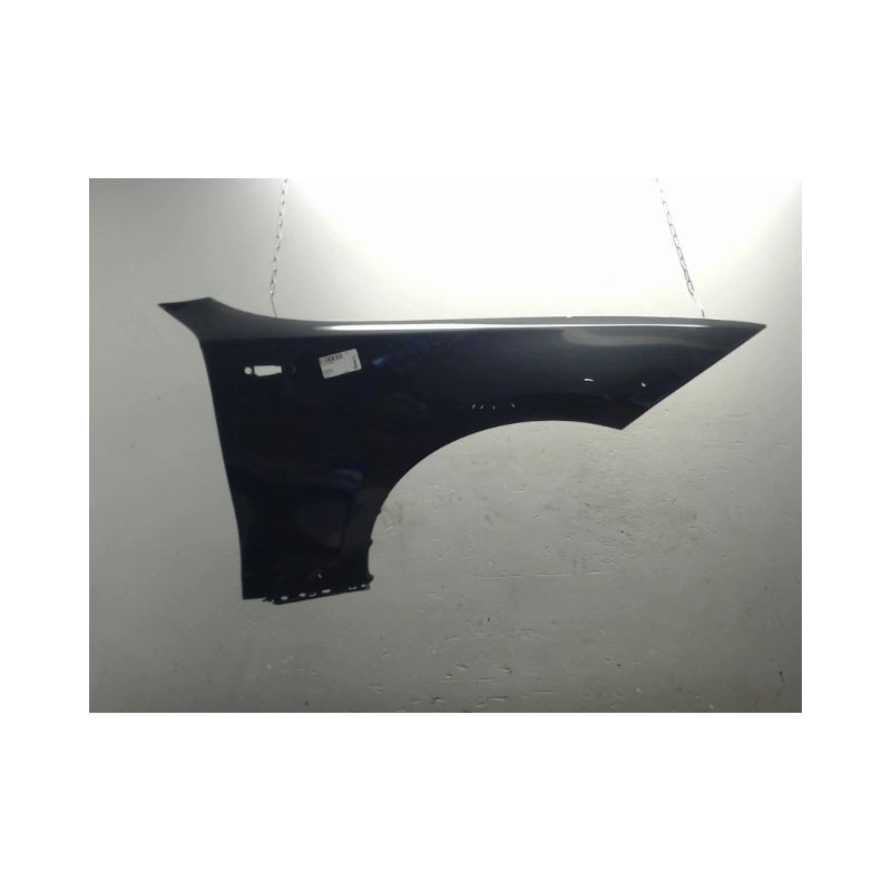 AILE AVANT DROIT B.M.W. SERIE 1