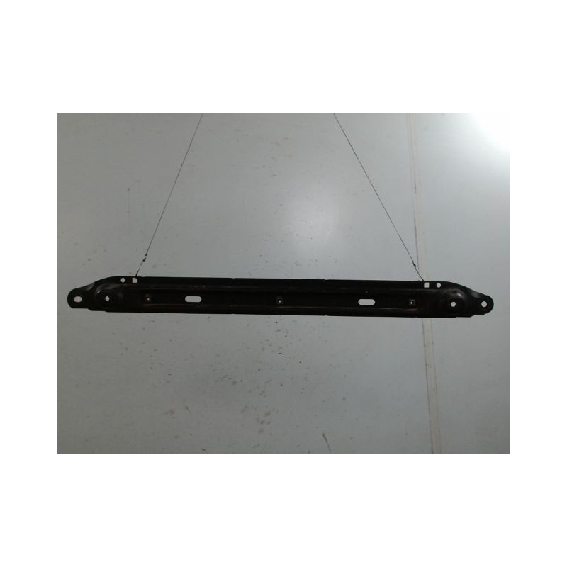 TRAVERSE INFERIEURE ARMATURE AVANT CITROEN BERLINGO