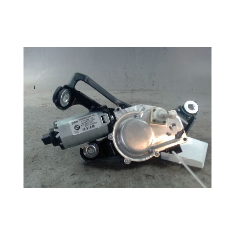 MOTEUR ESSUIE-GLACE ARRIERE B.M.W. SERIE 1