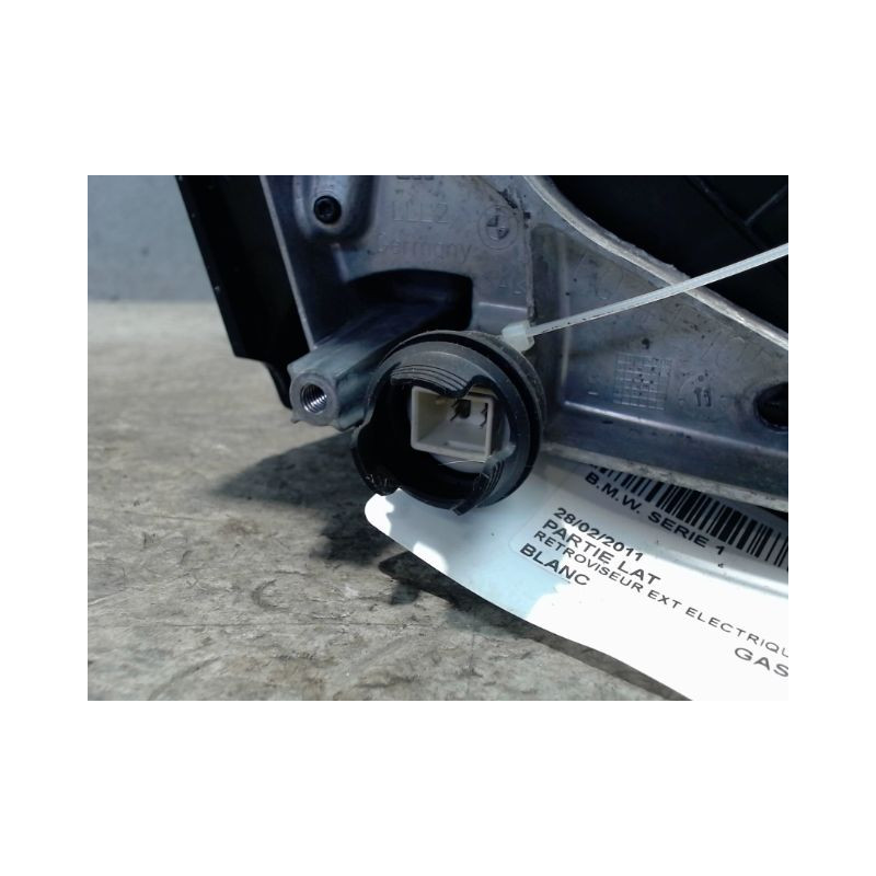 RETROVISEUR EXTERIEUR ELECTRIQUE GAUCHE B.M.W. SERIE 1