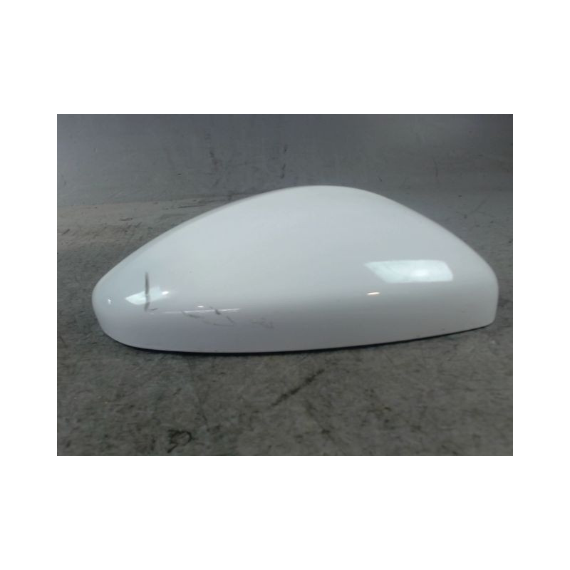 CARENAGE RETROVISEUR EXTERIEUR DROIT PEUGEOT 208