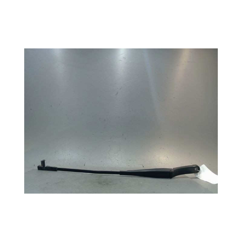 BRAS ESSUIE-GLACE AVANT GAUCHE VOLKSWAGEN GOLF