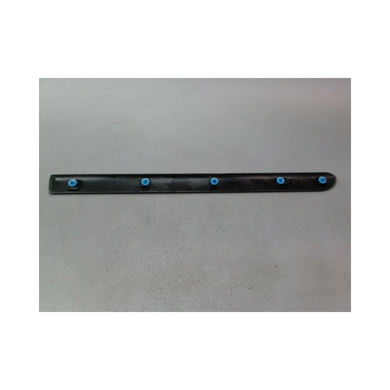 PROTECTION PORTE ARRIERE DROIT PEUGEOT 3008 2008-