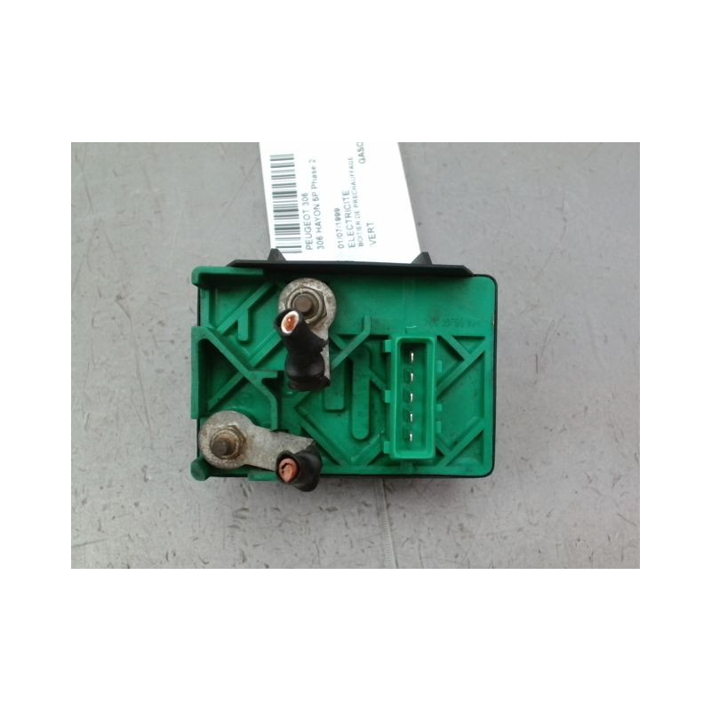 BOITIER DE PRECHAUFFAGE PEUGEOT 306 Phase 2 1997-2001
