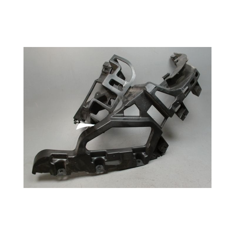 SUPPORT PARE-CHOC ARG PEUGEOT 5008