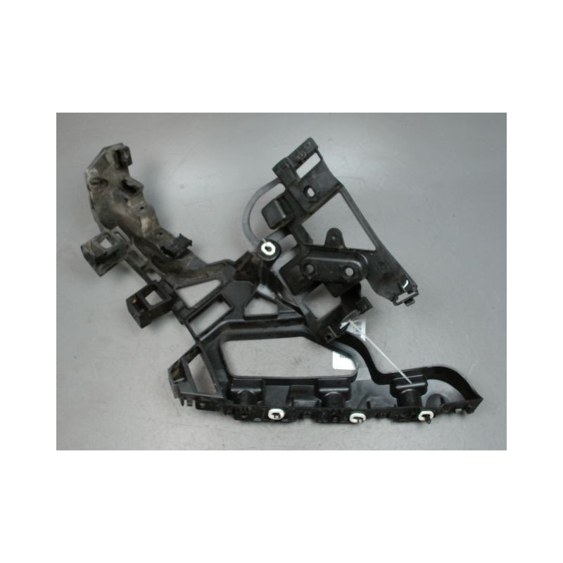 SUPPORT PARE-CHOC ARG PEUGEOT 5008
