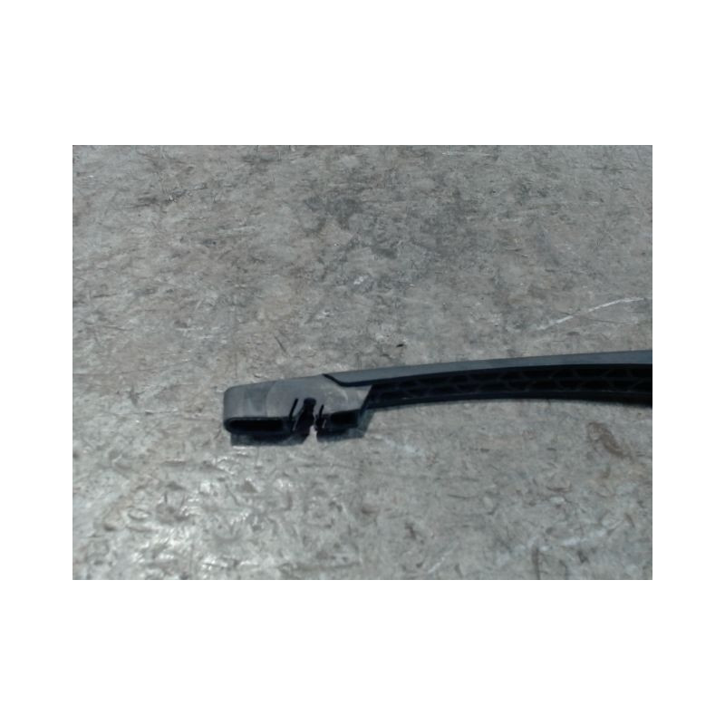 BRAS ESSUIE-GLACE ARRIERE PEUGEOT 206+ 2009-