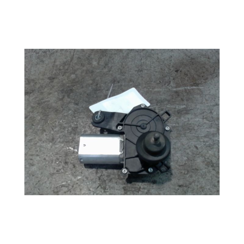 MOTEUR ESSUIE-GLACE ARRIERE PEUGEOT 107 5P