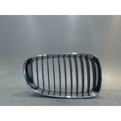 GRILLE CALANDRE D