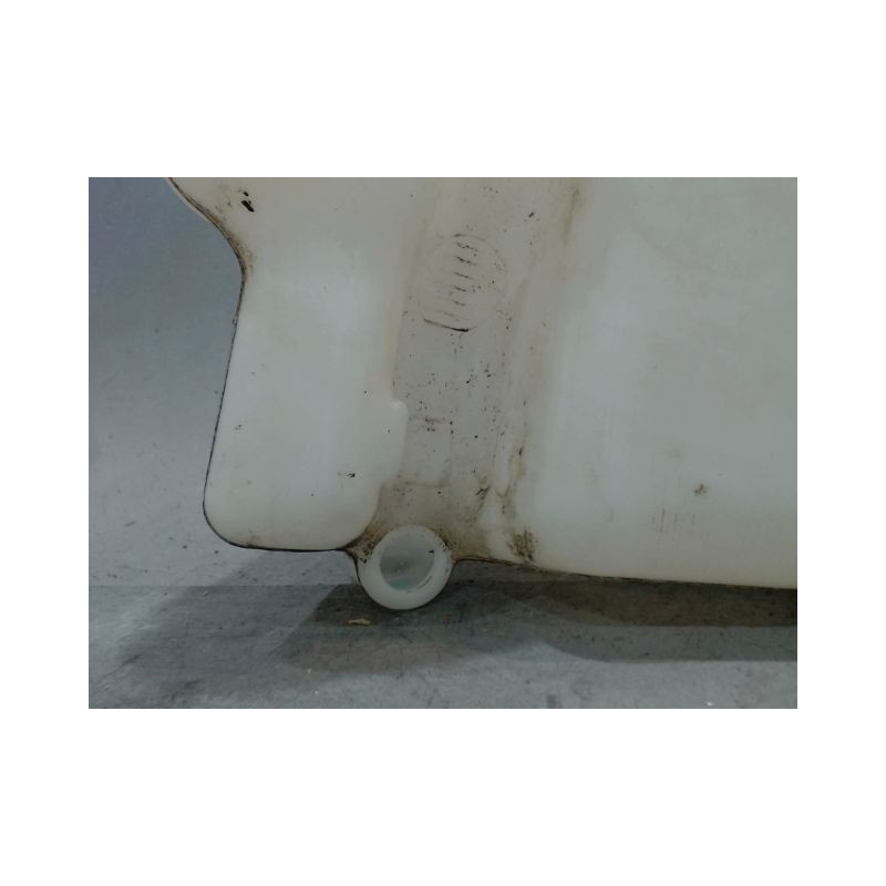 RESERVOIR LAVE-GLACE AVANT RENAULT MASTER