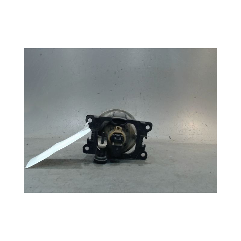 PHARE ANTIBROUILLARD AVANT GAUCHE PEUGEOT 3008