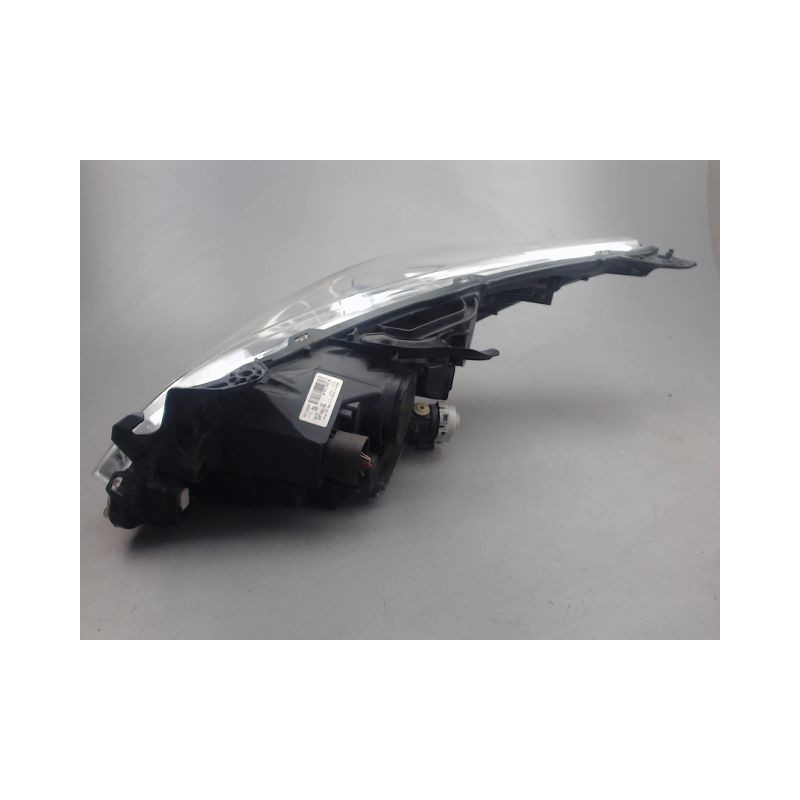 PHARE DROIT PEUGEOT 3008