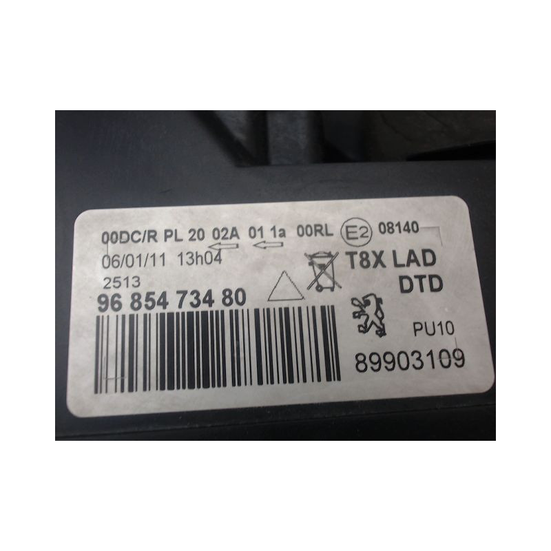 PHARE DROIT PEUGEOT 3008