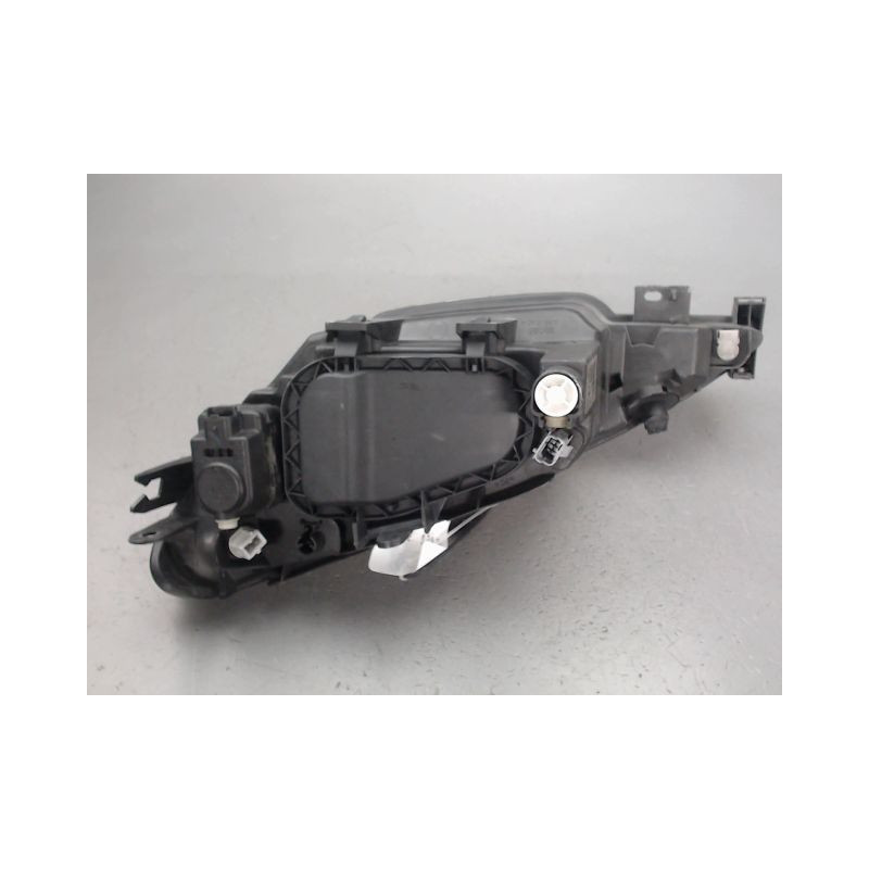 PHARE DROIT PEUGEOT 206