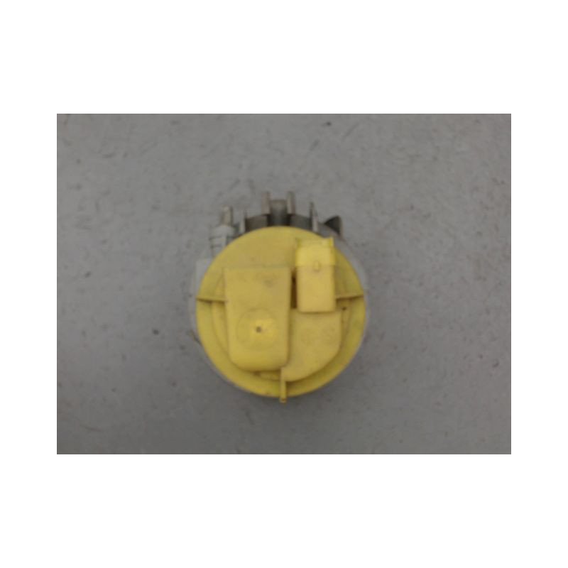 PHARE ANTIBROUILLARD AVANT DROIT CITROEN BERLINGO