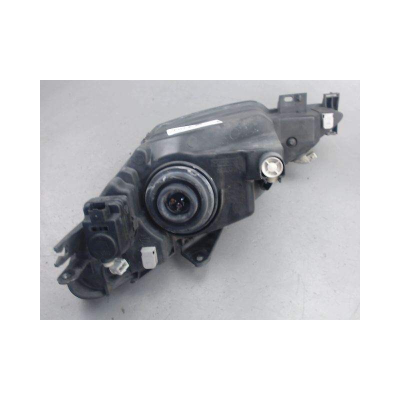PHARE DROIT PEUGEOT 206