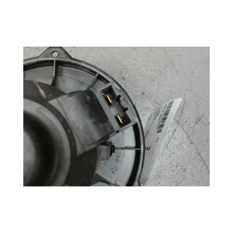 MOTEUR VENTILATEUR CHAUFFAGE LAND ROVER RANGE SPORT