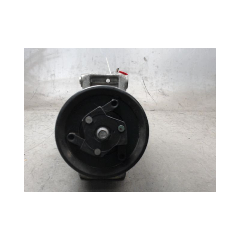 COMPRESSEUR AIR CONDITIONNE VOLKSWAGEN POLO 2009-
