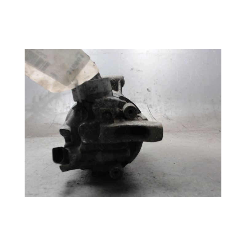 COMPRESSEUR AIR CONDITIONNE VOLKSWAGEN POLO 2009-