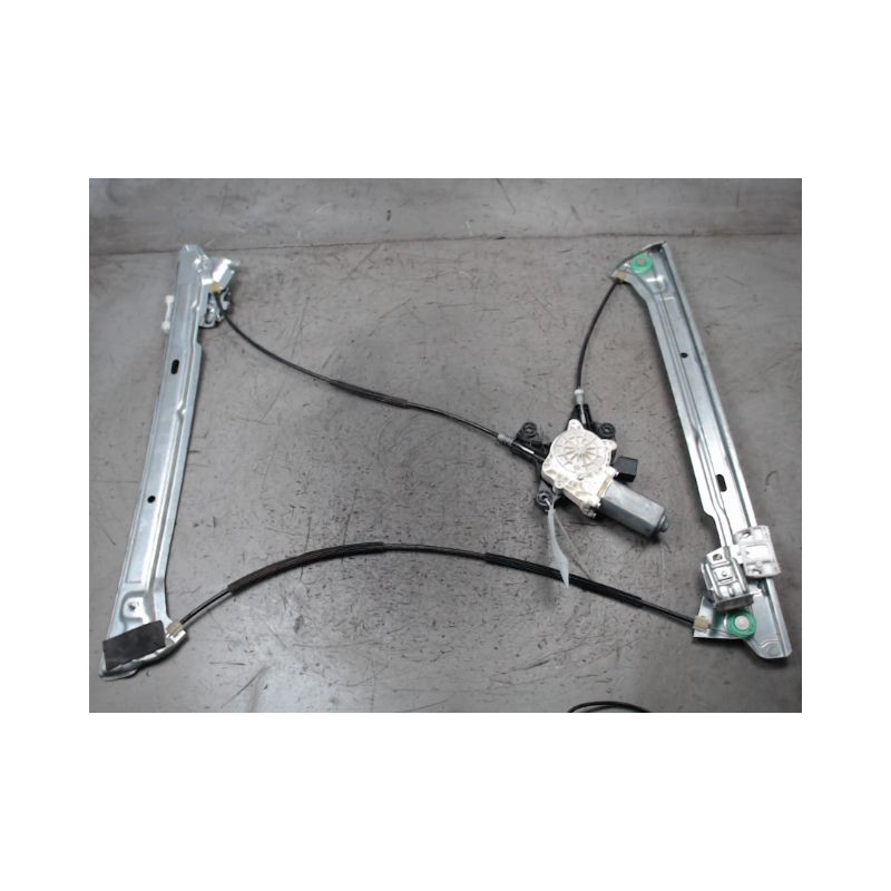 MECANISME+MOTEUR LEVE-GLACE AVANT GAUCHE MERCEDES VITO FOURGON COMPACT 03-