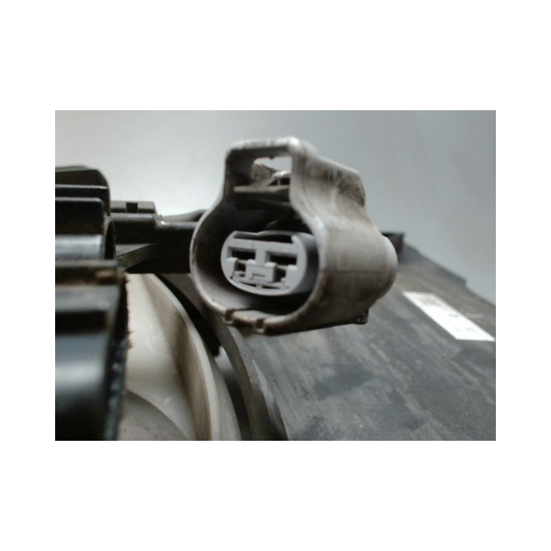MOTEUR VENTILATEUR RADIATEUR TOYOTA AURIS 2010-