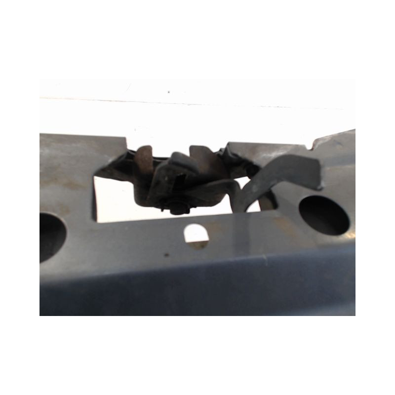 TRAVERSE SUPERIEURE ARMATURE AVANT RENAULT TWINGO 2 2007-