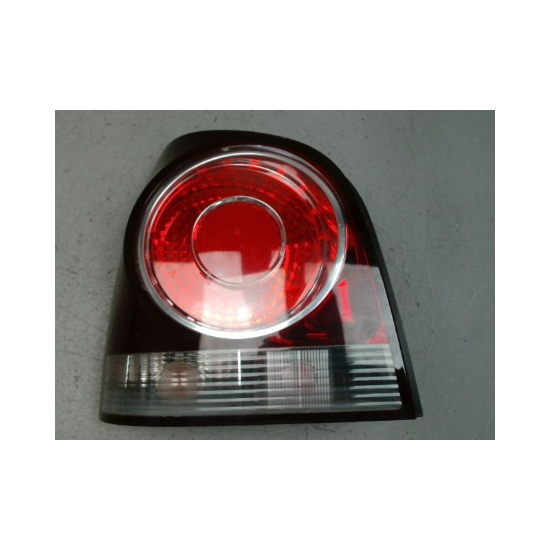 FEU ARRIERE GAUCHE  VOLKSWAGEN POLO 2005-
