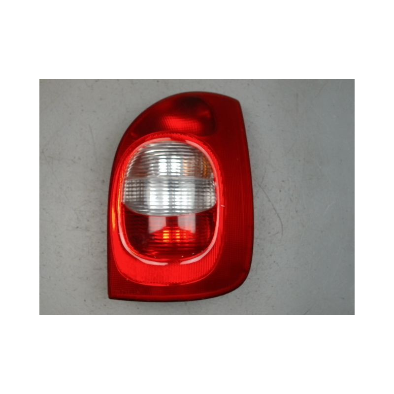 FEU ARRIERE DROIT CITROEN XSARA PICASSO