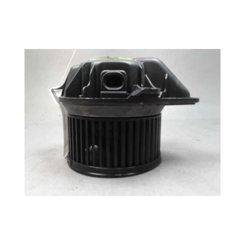 MOTEUR VENTILATEUR CHAUFFAGE RENAULT MEGANE