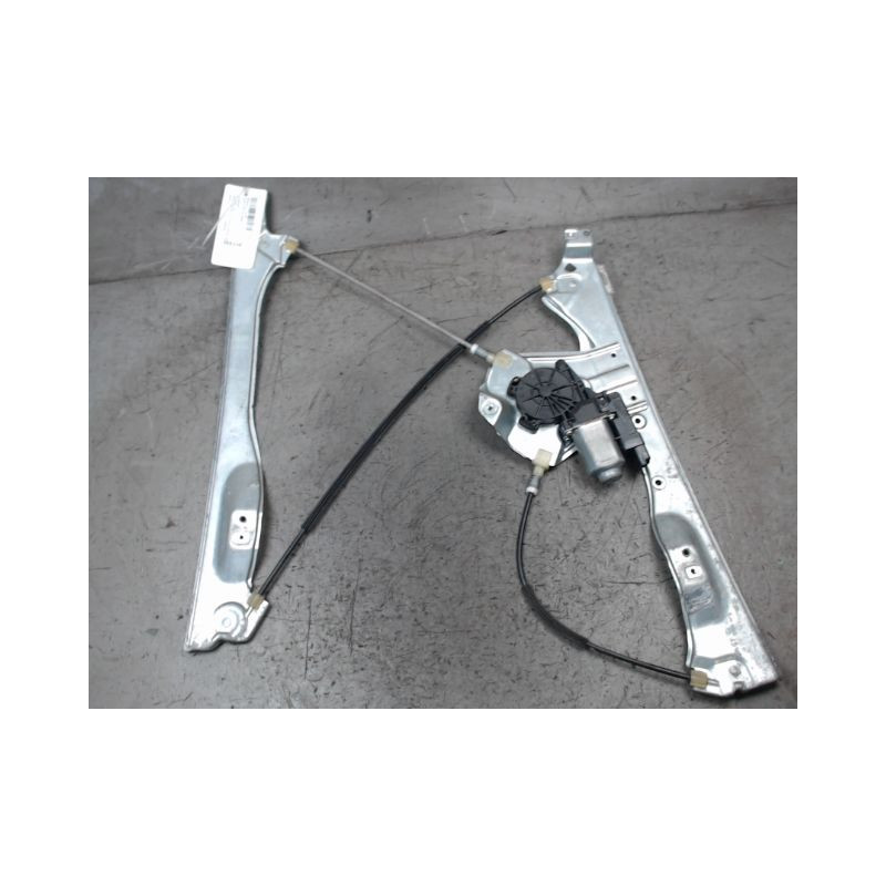 MECANISME+MOTEUR LEVE-GLACE AVANT GAUCHE RENAULT CLIO III 2009-