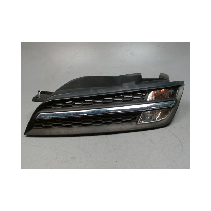 GRILLE CALANDRE GAUCHE NISSAN MICRA 2005-2007