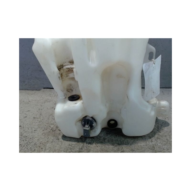RESERVOIR LAVE-GLACE AVANT PEUGEOT 3008 2009-