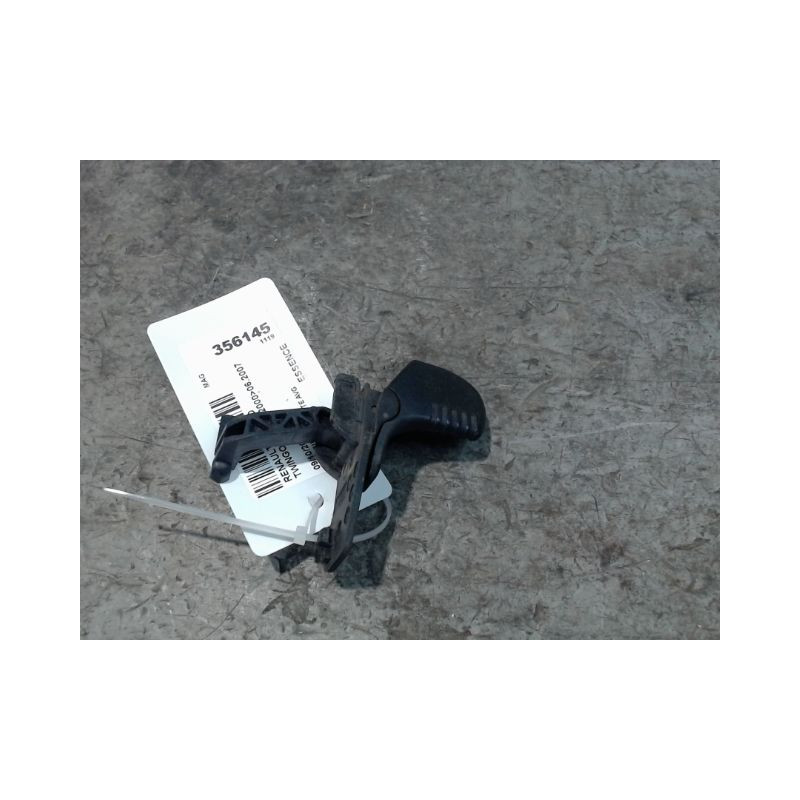 POIGNEE EXTERIEURE PORTE AVANT GAUCHE RENAULT TWINGO PH.3 2000-2007