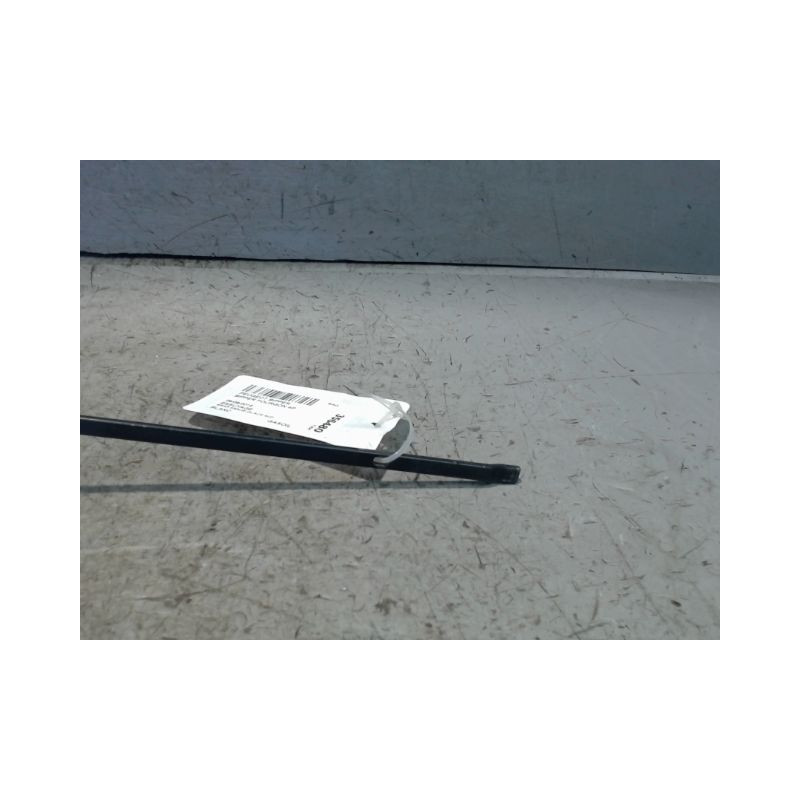 BRAS ESSUIE-GLACE AVANT DROIT PEUGEOT BIPPER FOURGON 4P